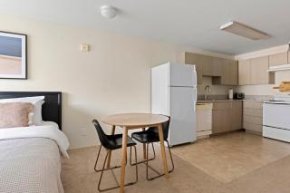 Blueground Univ Dist pet area elev nr UW SEA-861 - 6