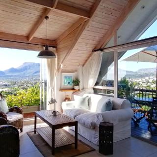 African Violet - Loft Living - 9