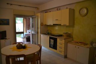 Casa Mimosa - Appartamento con giardino a 50 mt dal mare - 7