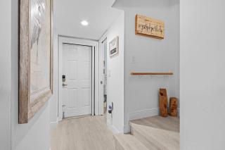 Royal Pelican - New Listing - 4511 Bay Beach Ln condo - 1