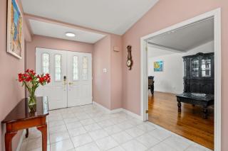 Spacious Home with Heated Pool and large Backyard - 4