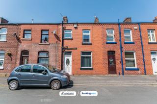3 Bedroom Contractor Accommodation in Chorley with Free WiFi & Parking - Chorley - 1