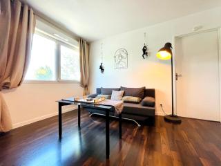 Bel appartement au pied du Tram - 7