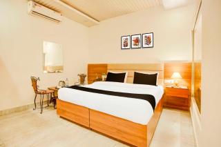 Collection O Chandigarh Road Royal Woods - 9