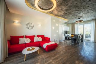 Balanzone's Creative Penthouse - 1