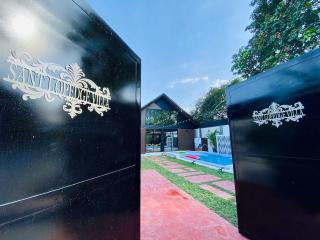 Private Villa in Rizal with Mountain View - 5