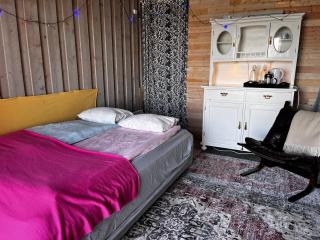 Charming sunlit hideaway with ocean view - Viggja - 7