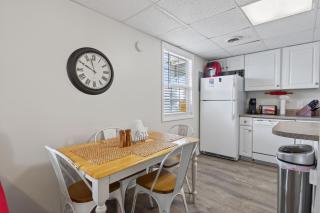 Coastal Retreat Steps from Private Beach apts - Myrtle Beach - 9