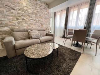 Confortable et moderne appartement 82 m2 2BR - 0