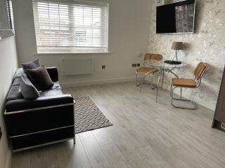 Boutique 1 Bdrm Duplex Suite on Marina-301 - Hull - 5
