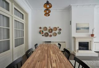 Gorgeous Bright 4bed Gem w ViewsBalcony! #115 - 2