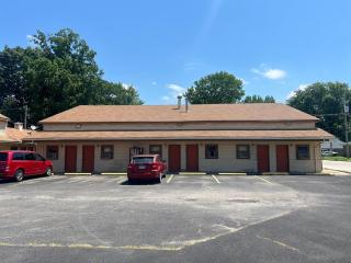 Hotel O Best Rest Inn Springfield US 36 - Springfield - 4