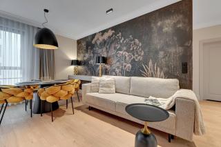 DOKI Living Suites - Foodhall & Parking by Downtown Apartments - 8