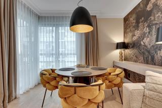 DOKI Living Suites - Foodhall & Parking by Downtown Apartments - 1