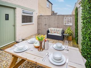 Kew Cottage - Brotton - 1