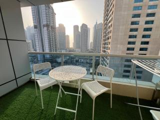 Italian-Style 2BR - Near Beach, Metro and Mall - 4