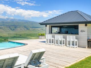 Cayley Mountain Resort - 3