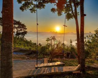 Enjoy Sunrise Pacitan Camping Ground - 6