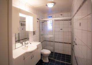 Quiet place near city centre and the mountains - 7