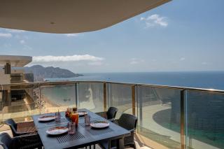 Sunset Cliffs Apartment - High Floor - Sea View - 3