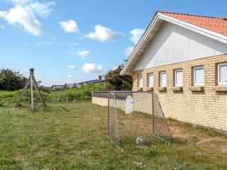 Holiday Home Oluffa - 350m from the sea by Interhome - Harboør - 1