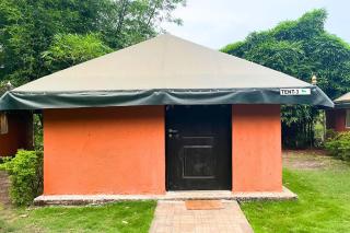 Alaya Stays Nehamrit Glamping Cottage Pet friendly Tent With Outdoor Patio - 7
