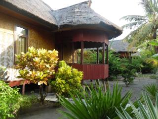 Sea World Club Beach Resort & Dive Center - Maumere - 2