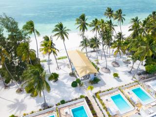 ZAN Orient Beach Hotel - 9