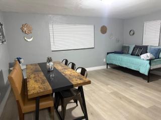 Great 2 bedroom house, Miami Great value central location - Miami - 0