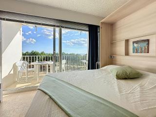 Studio Mer & Soleil-3 by Interhome - 2