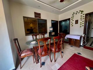 Ayaans Guesthouse Islamabad - Islamabad - 9