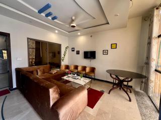 Ayaans Guesthouse Islamabad - Islamabad - 0