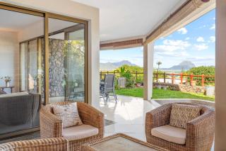 Numi Bay - Amazing Apartment with Morne View - 2