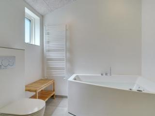 Holiday Home Zoya - from the sea by Interhome - Hals - 3