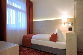 Hotel Restaurant Bellevue au Lac - 1