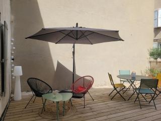 Le Baron terrasse et parking cœur de Castres - 6