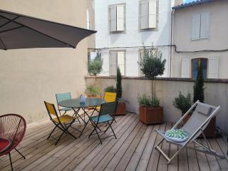 Le Baron terrasse et parking cœur de Castres - Castres - 8