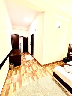 Hotel Kasauli Rose II Dharmapur to Kasauli Road I Parking I Lawn I Beautiful Scenic View - Kasauli - 2