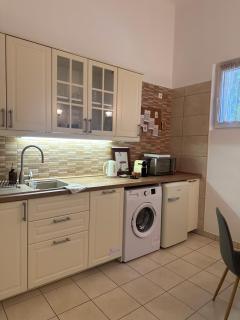 NEW - Golden Central Budapest Apartment - 6