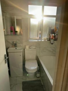House Heathrow - Feltham - 0