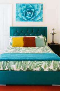 Stylish Home Away From Home in Kent with Easy Access to London! - 7