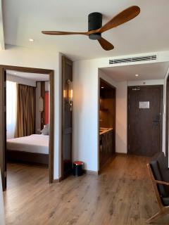 Hala Beachfront Condotel Mui Ne - 4