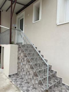 JennyHouse - 4