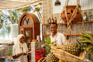 ZAN Orient Beach Hotel - 2