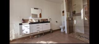 Merlin Cottage - 2