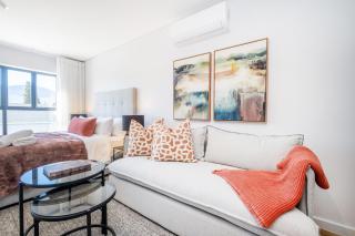 136 Paarl Studio With Onsite Parking Comforts - Paarl - 4