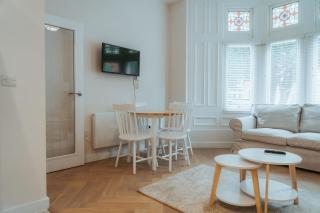 Pontcanna Place Apartments by Urban Space - 2