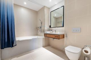 Direct Marina Waterfront Access, Walking Distance to JBR Beach and Steps from Metro and Tram stations - VIDA Residences Dubai Marina by Deluxe Holiday Homes - 8