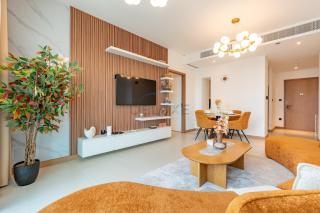 Direct Marina Waterfront Access, Walking Distance to JBR Beach and Steps from Metro and Tram stations - VIDA Residences Dubai Marina by Deluxe Holiday Homes - 5