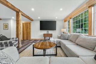 4 Br Sleeps 8 - Kayaks - Fire Pit - Dog Friendly - Danville - 1